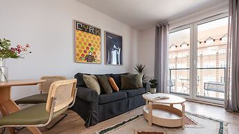 Flatbook City Center Apartments Aura 40