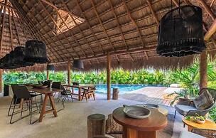 Luxury Penthouse in Aldea Zama, private pool and rooftop, 24 7 securit