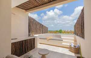 Luxury Penthouse in Aldea Zama, private pool and rooftop, 24 7 securit