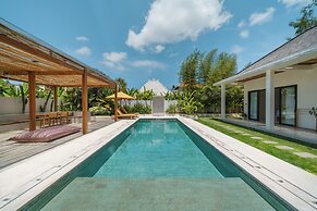 Villa Air - 2BR Villa in Pererenan