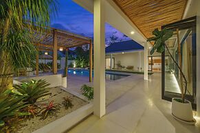 Villa Air - 2BR Villa in Pererenan