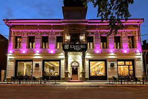Luxury Hotel King Bo