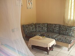 Camping-Sukuta & Lodge