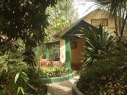 Camping-Sukuta & Lodge