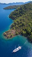 Tarsu Yacht Hotel
