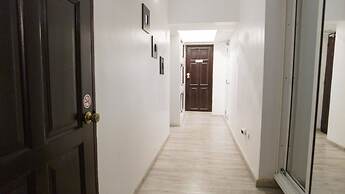 8BR Penthouse Jacuzzi, Pool Table & Terrace