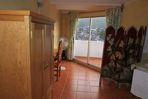 Casa Zuniga Bed and Breakfast