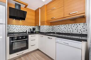 Loi Suite
