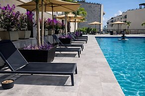 Aldea Thai Oceanview Penthouses