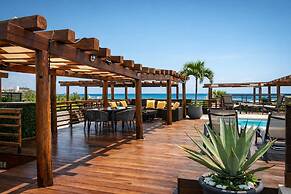 Aldea Thai Oceanview Penthouses