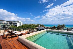 Aldea Thai Oceanview Penthouses