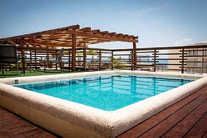 Aldea Thai Oceanview Penthouses