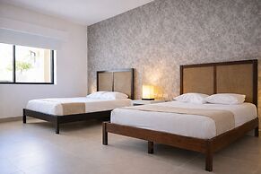Aldea Thai Oceanview Penthouses
