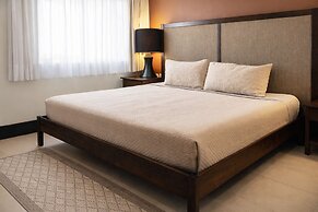 Aldea Thai Oceanview Penthouses