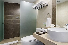 Aldea Thai Oceanview Penthouses