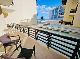 Aldea Thai Oceanview Penthouses