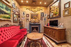 Bey House Royal Hotel