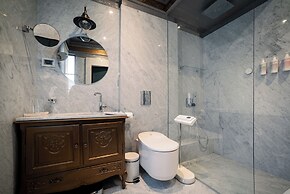Bey House Royal Hotel