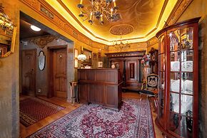 Bey House Royal Hotel