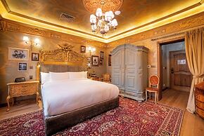 Bey House Royal Hotel