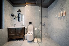 Bey House Royal Hotel