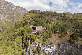 Uman Lodge