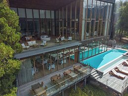 Uman Lodge