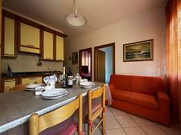 Homely Apartment Close to the Beach - Beahost