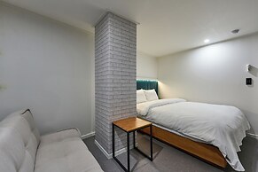 Hotel Chloe