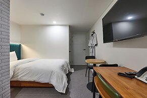 Hotel Chloe