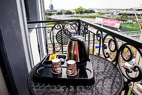 Ck Palace Hotel