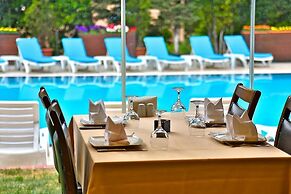 Gardan Hotel