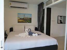 6-18 - 3 Bdr Spacious Penthouse With Shared Pool
