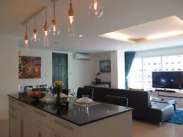 6-18 - 3 Bdr Spacious Penthouse With Shared Pool