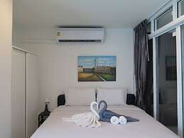 6-18 - 3 Bdr Spacious Penthouse With Shared Pool