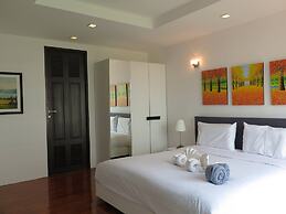 6-18 - 3 Bdr Spacious Penthouse With Shared Pool