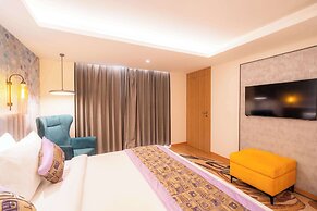 Golden Tulip Bhopal