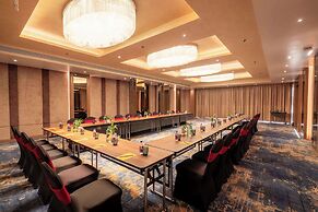 Golden Tulip Bhopal