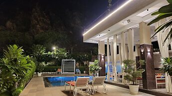 Alwar Vanyaevilas
