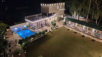 Alwar Vanyaevilas