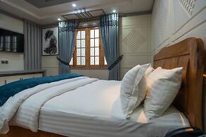 Dirleh Hotel