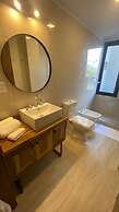 718 Rufino Petit Hotel