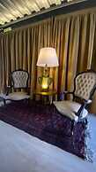 718 Rufino Petit Hotel