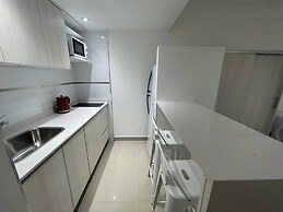 Studio In San Telmo- Paseo De La Cisterna- 529