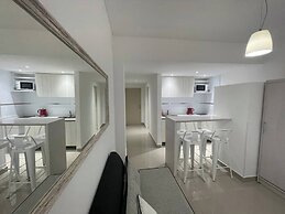 Studio In San Telmo- Paseo De La Cisterna- 529