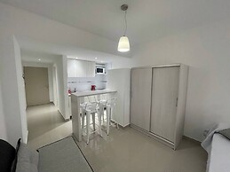 Studio In San Telmo- Paseo De La Cisterna- 529