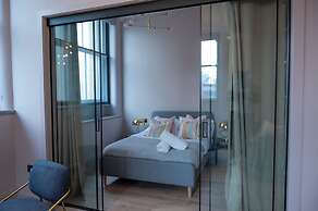 Luxury Stunning 2bed Apt City Centre