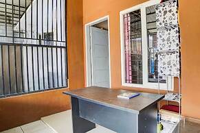 Hotel O Penginapan Syariah Faster Inn