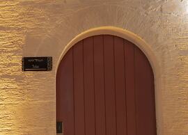 Ana Talia House