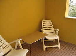 Nice and Cozy Flat at Grado Pineta